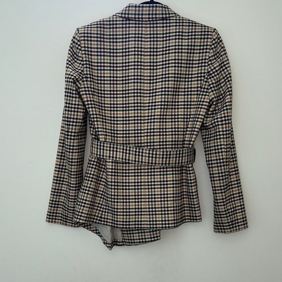 Tahari ASL Plaid Blazer- Black/Tan/Green/Maroon - Picture 2 of 4